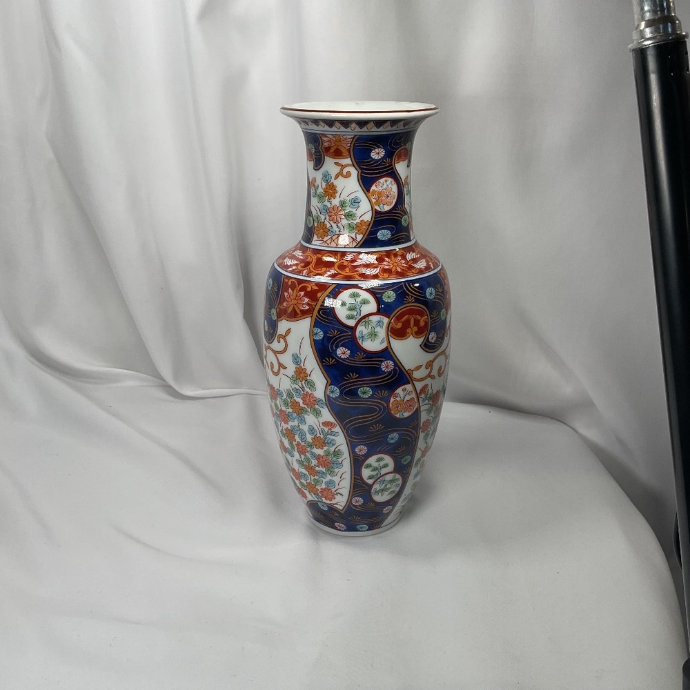 Vtg Japanese Imari Porcelain Vase Otagiri OMC Orange Blue Red FLoral Geometric